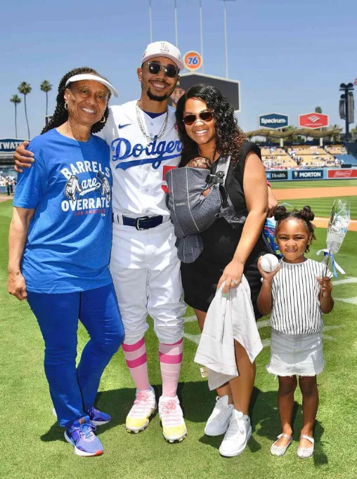 Mookie Betts Wife