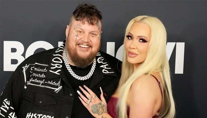 Who Is Jelly Roll Wife? Bunnie Xo’s Real Name, Age, Job & More