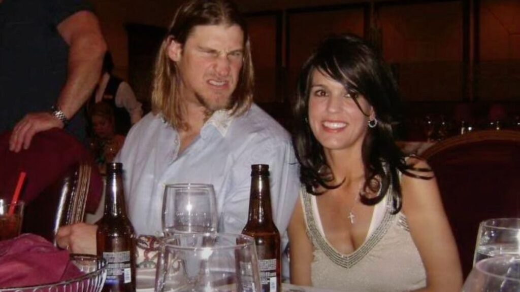 Who Is Dan Campbell Wife? The Supportive and Private Life of His Spouse