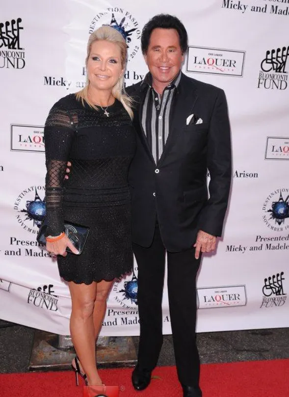 how old is wayne newton wife